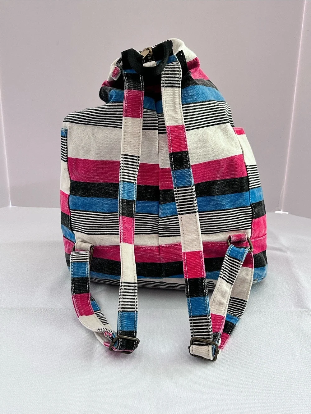 Kavu Free Range Sail Stripe Cotton Canvas Bucket-Style Backpack UNISEX